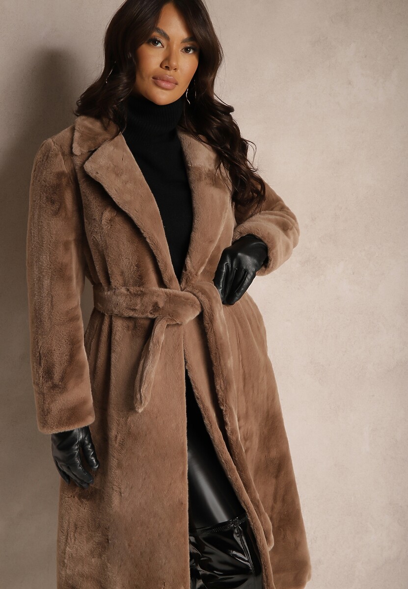 Czarny Szlafrokowy Płaszcz Wiązany w Talii z Futerka Izalora