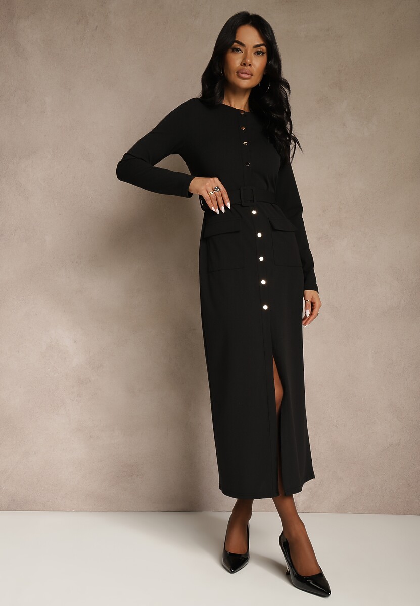 Czarna Koszulowa Sukienka z Wiskozą Ozdobiona Paskiem i Guzikami Vetionna