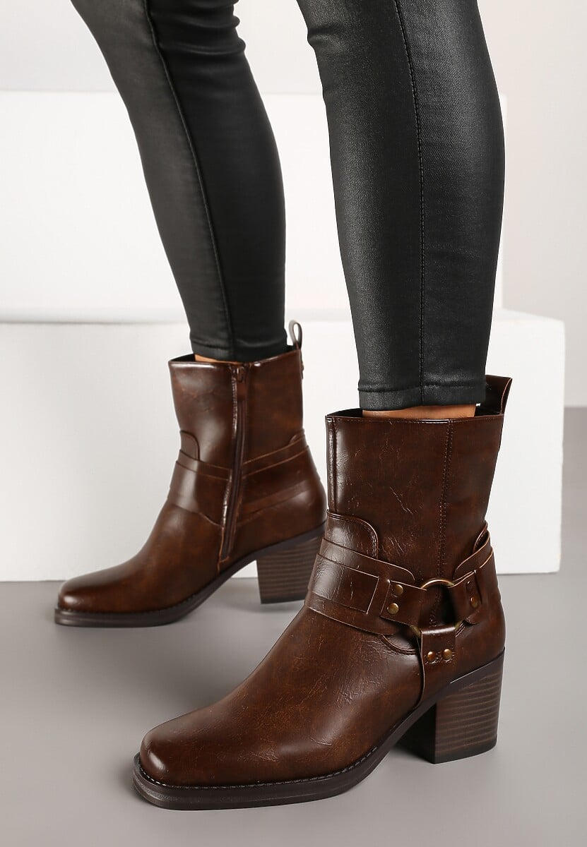 Ciemnobrązowe Botki na Słupku w Stylu Kowbojek z Klamrami Irivaria