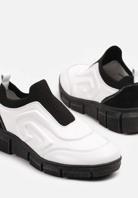 Czarno-Białe Sneakersy ze Skóry Naturalnej z Tłoczoną Cholewką Reflana