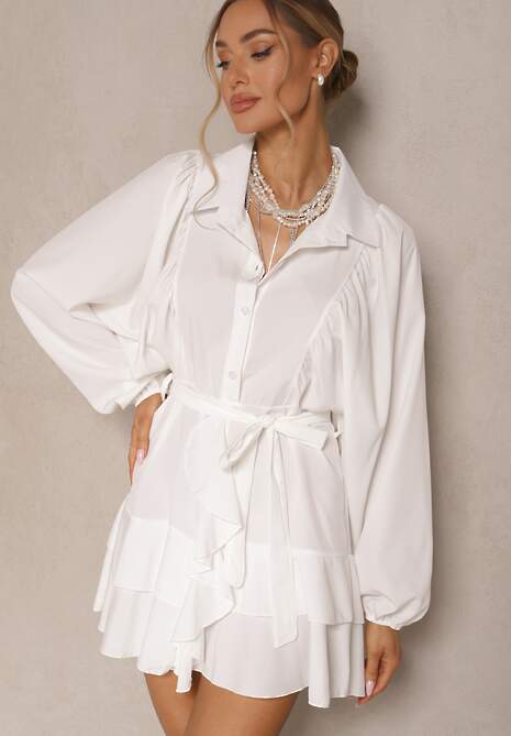 Biała Rozkloszowana Sukienka z Falbanami i Paskiem Divanessa