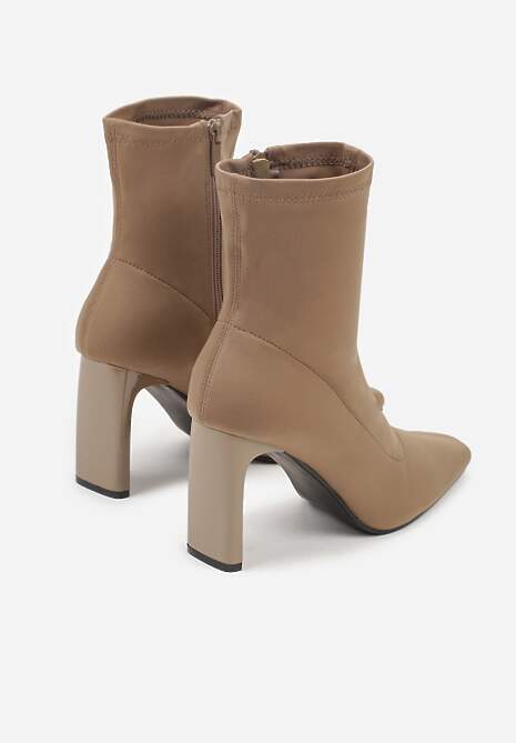 Ciemnobeżowe Elastyczne Botki na Słupkowym Obcasie ze Szpiczastym Noskiem Atise