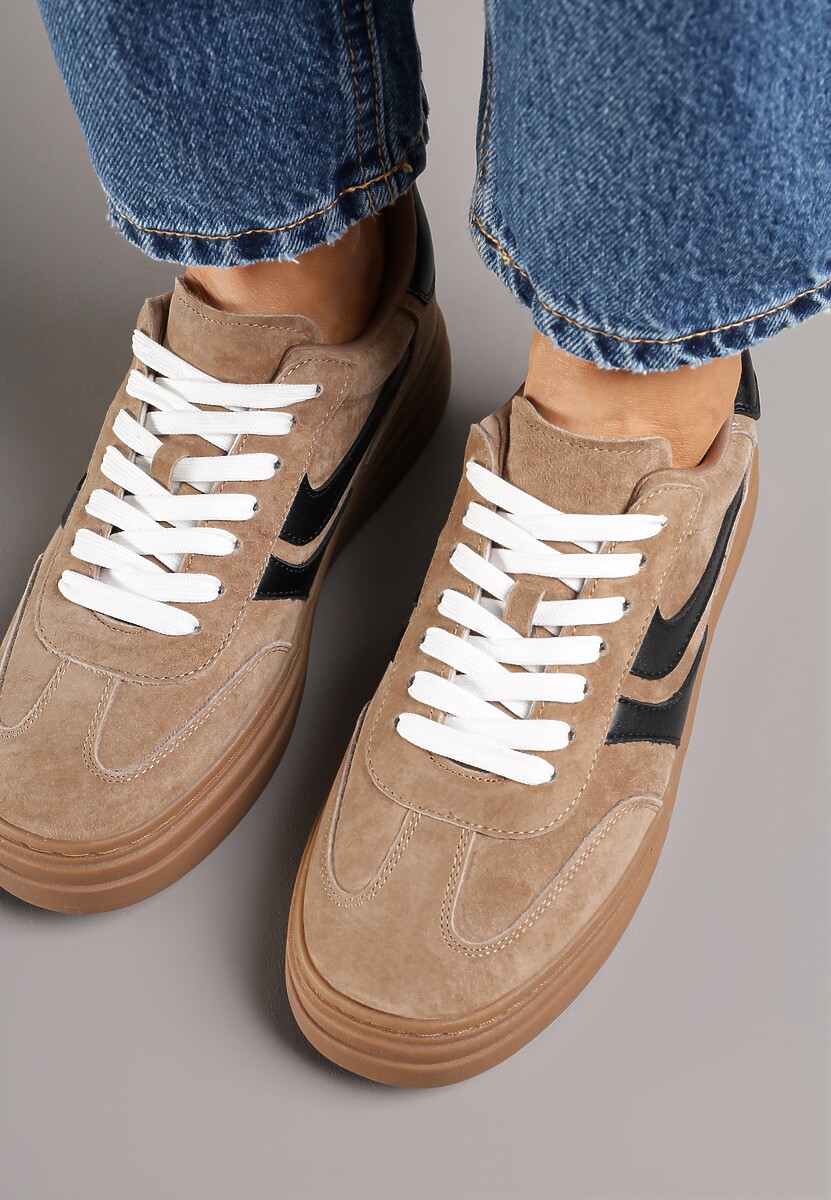 Brązowe Zamszowe Sneakersy Tenisówki Ozdobione Geometrycznym Motywem Nalivette