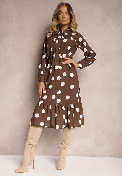 Brązowa Sukienka w Kropki o Rozkloszowanym Kroju z Wiązaniem przy Szyi Xelvira