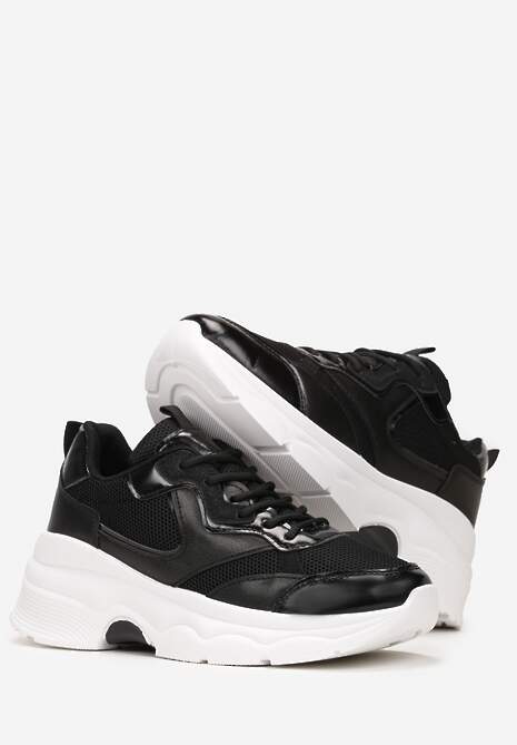 Czarne Sneakersy na Grubej Podeszwie ze Wstawkami z Perforacją Lanya
