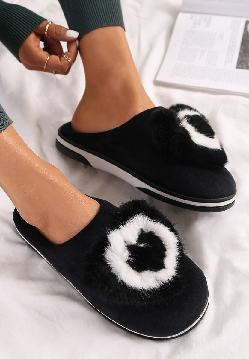 Czarne Kapcie Pyrhede