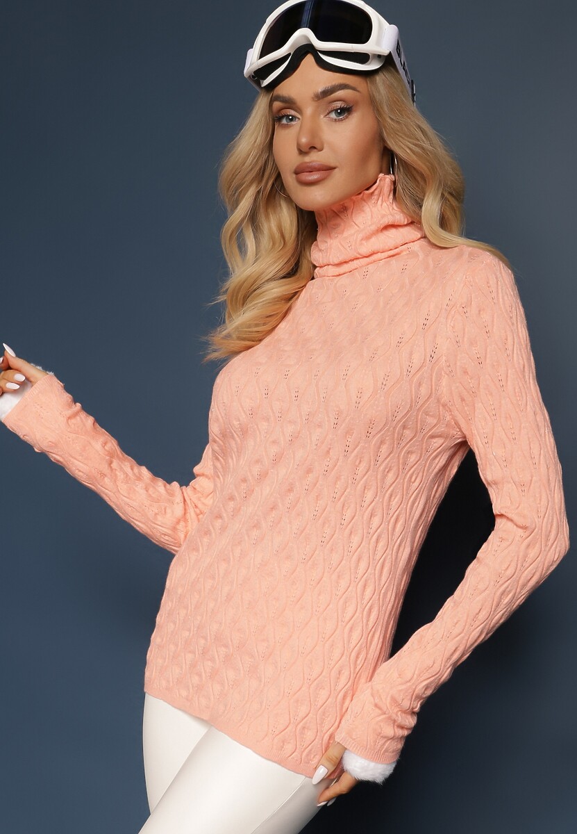 Niebieski Golf z Wiskozą w Tłoczony Wzór Przeszyty Metaliczną Nitką Neldora