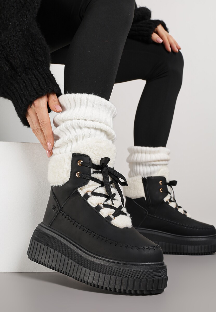 Czarne Śniegowce na Platformie z Tłoczeniem Ozdobione Przeszyciami i Futerkiem Ralassa