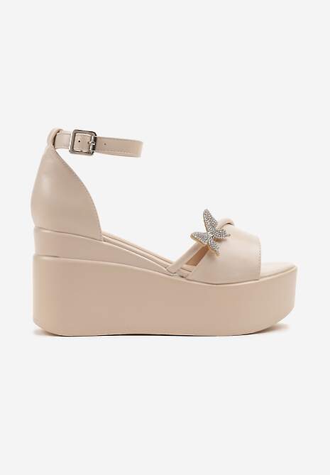 Beżowe Sandały na Platformie i Koturnie z Aplikacją Motylka i Sprzączką przy Kostce Lorkio