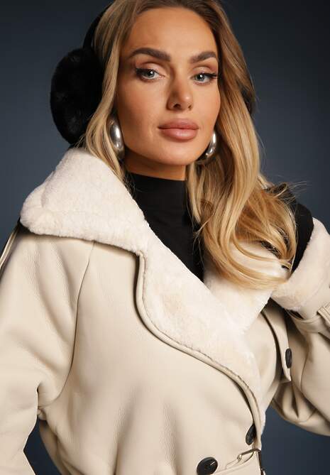 Jasnobeżowy Płaszcz Dwurzędowy z Imitacji Skóry Clachee