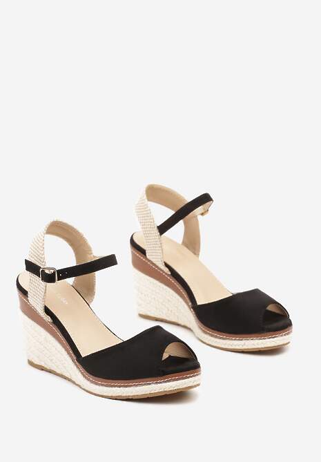 Czarne Sandały na Koturnie Ozdobionym Plecionką z Juty Admerla