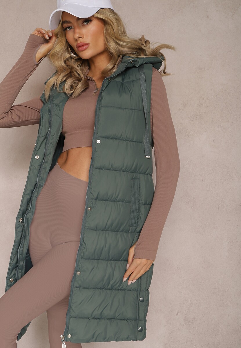 Zielona Kamizelka o Wydłużonym Fasonie z Pikowaniem i Kieszeniami Banuni