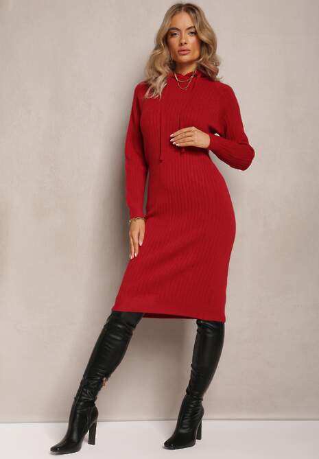 Bordowa Wełniana Sukienka w Prążki z Kapturem Opiuda