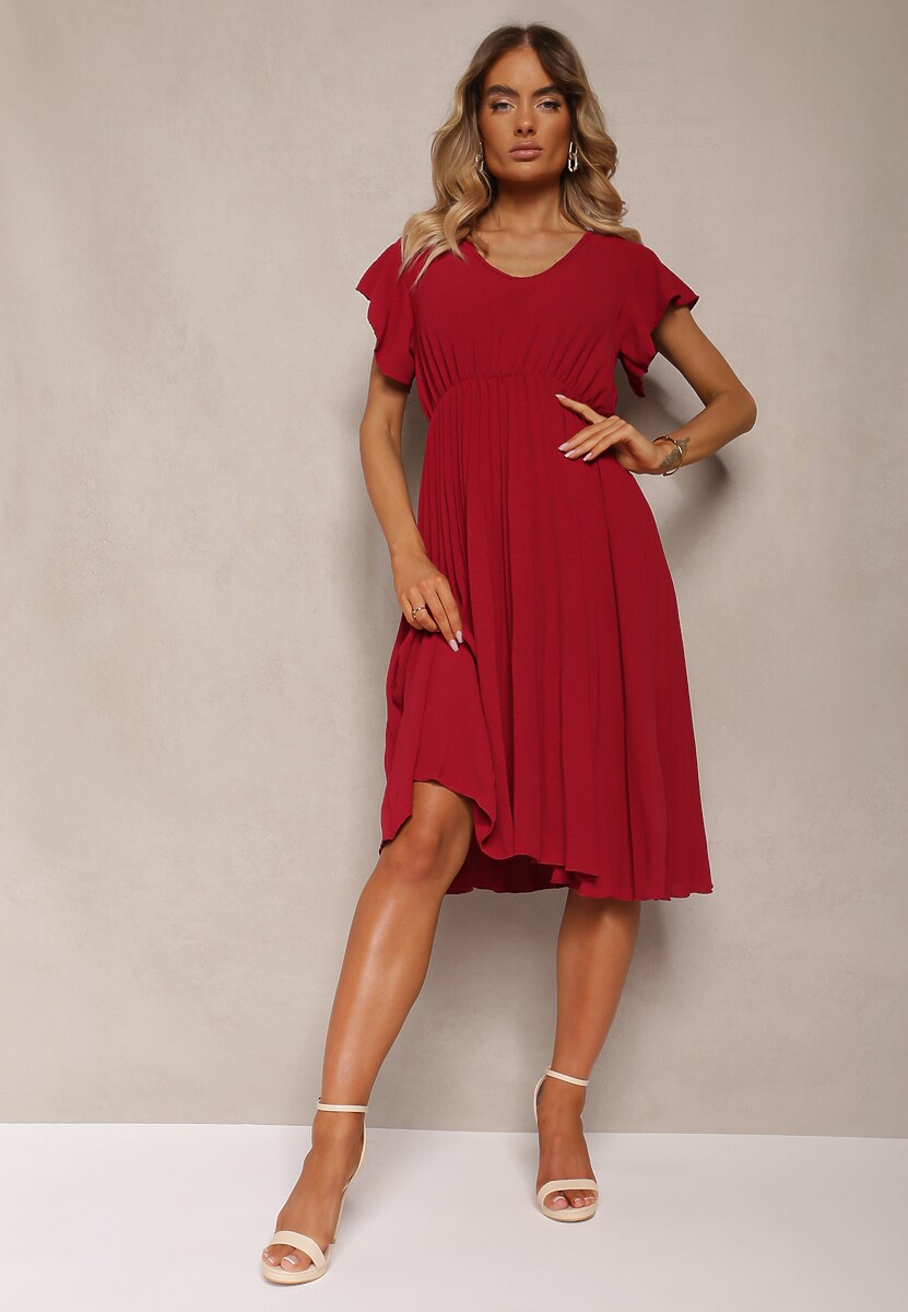 Bordowa Rozkloszowana Sukienka z Plisami i Dekoltem w V Rissari