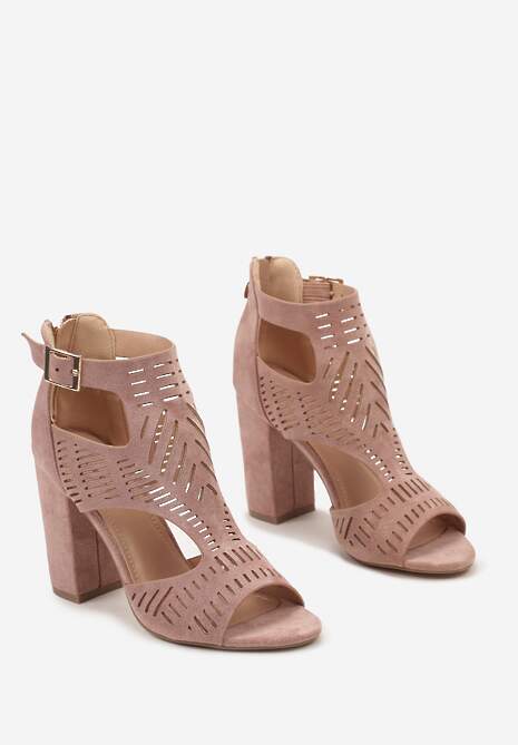 Różowe Sandały na Słupkowym Obcasie Zapinane wokół Kostki z Ażurowymi Wycięciami Fintanna