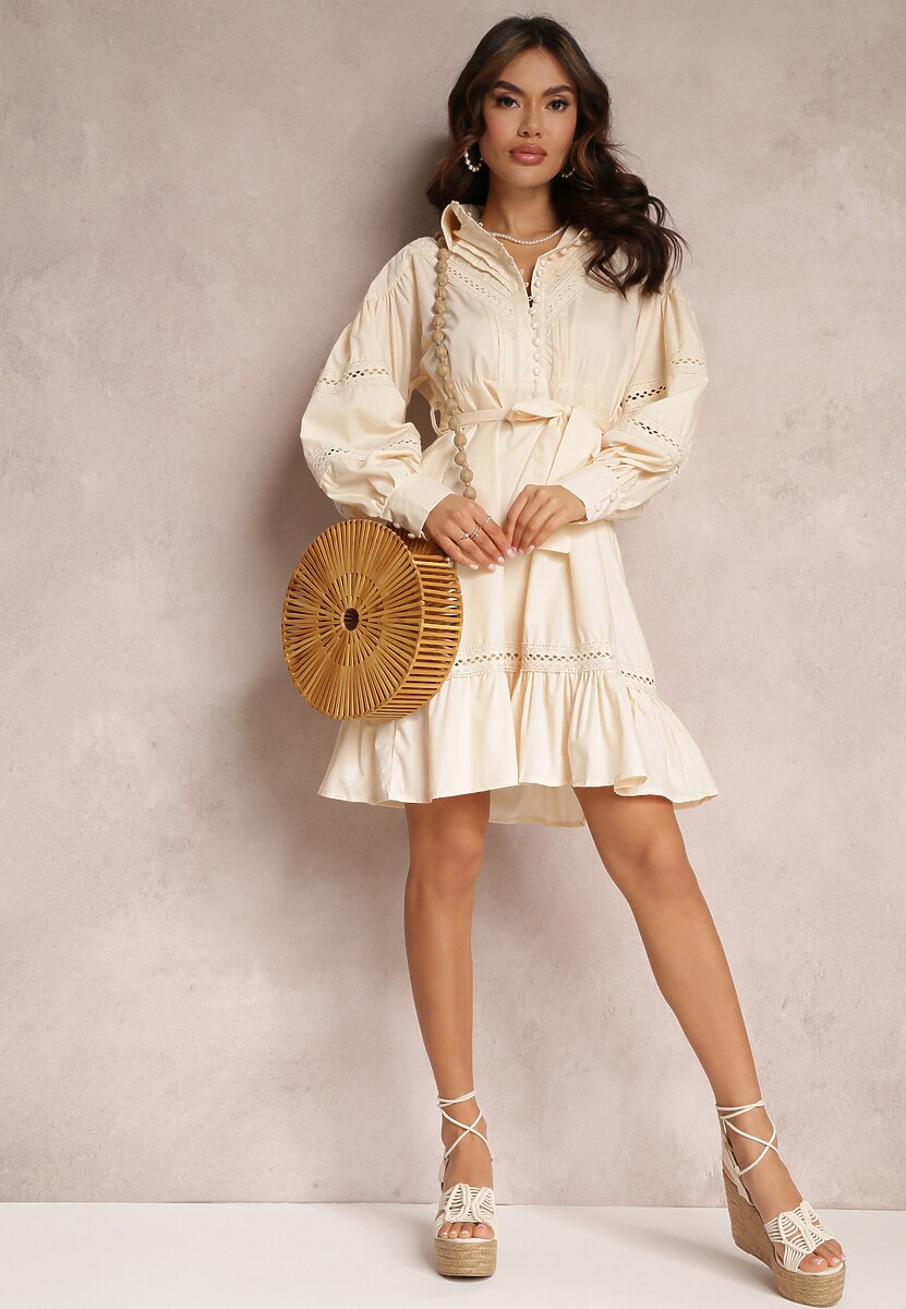 Beżowa Koszulowa Sukienka z Perłowymi Guzikami i Koronkowymi Wstawkami Shyanne