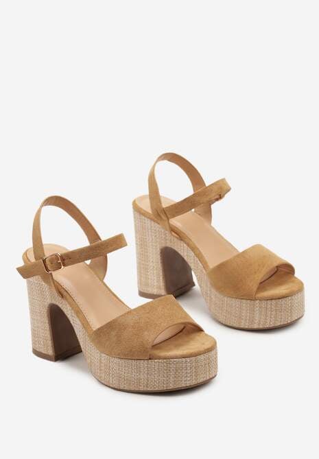 Brązowe Wysokie Sandały na Słupku i Platformie Zapinane na Sprzączkę Walower