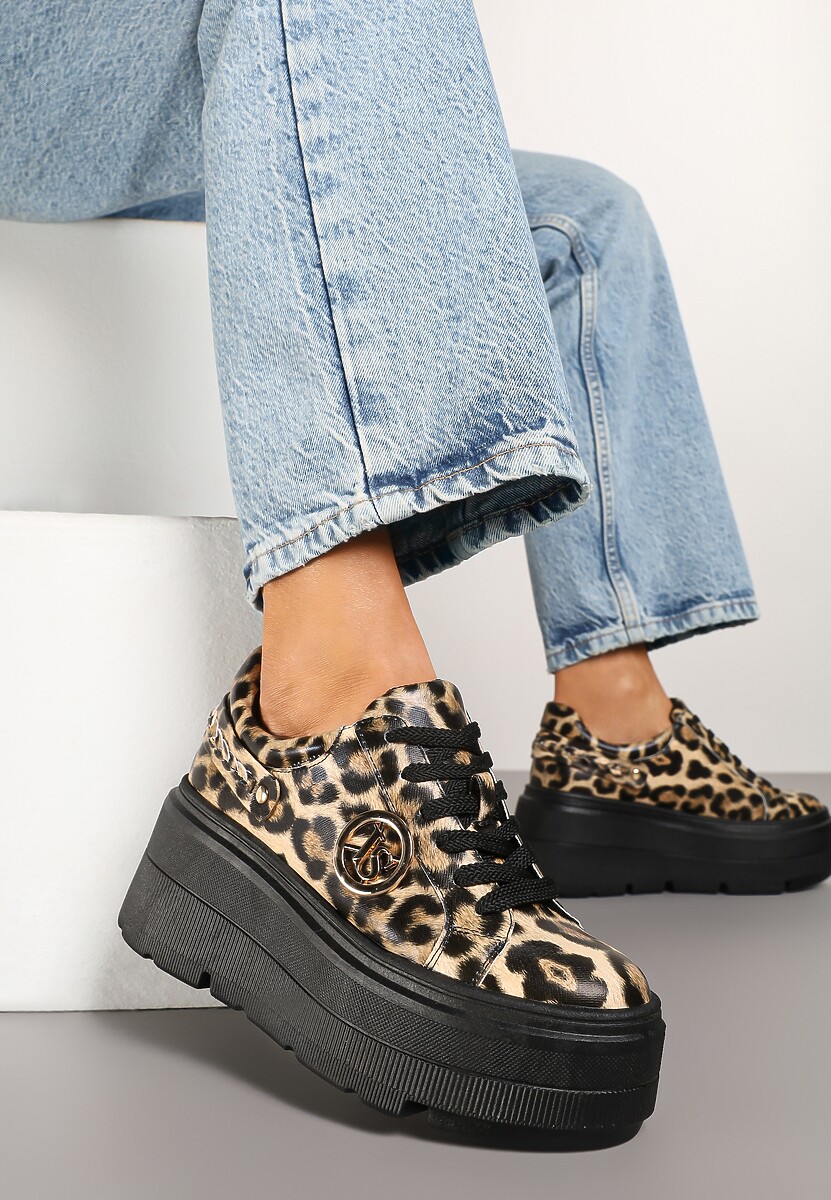 Czarne Sneakersy Vices na Platformie Ozdobione Metaliczną Aplikacją Tatellia