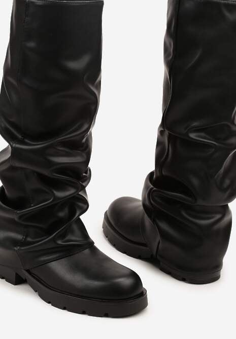 Czarne Marszczone Kozaki z Cholewką Imitującą Nogawkę Nalomassa