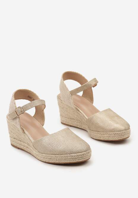 Złote Sandały na Plecionym Koturnie w Stylu Espadryli z Noskiem z Ekoskóry Beonira