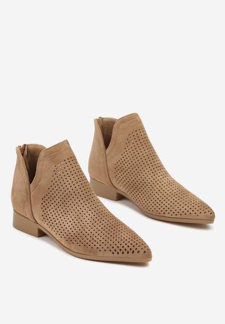 Ciemnobeżowe Płaskie Botki Vices z Ażurową Cholewką Ozdobione Wycięciem Selanis