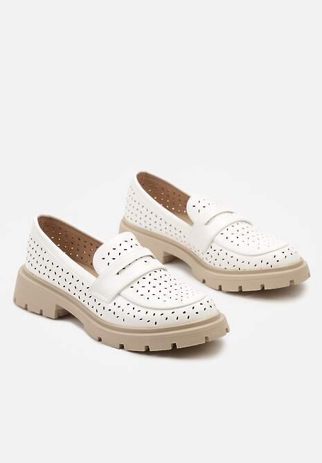 Białe Płaskie Mokasyny z Ekoskóry o Ażurowym Wykończeniu Cevora