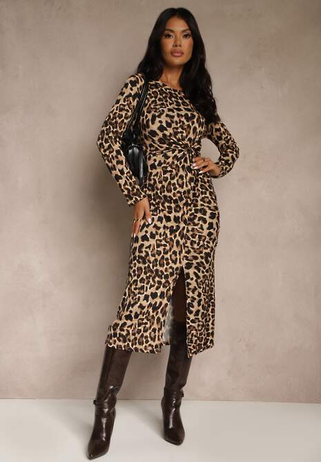 Ciemnobeżowa Sukienka w Panterowy Wzór Ozdobiona Rozcięciem i Marszczeniem w Pasie Saliaris