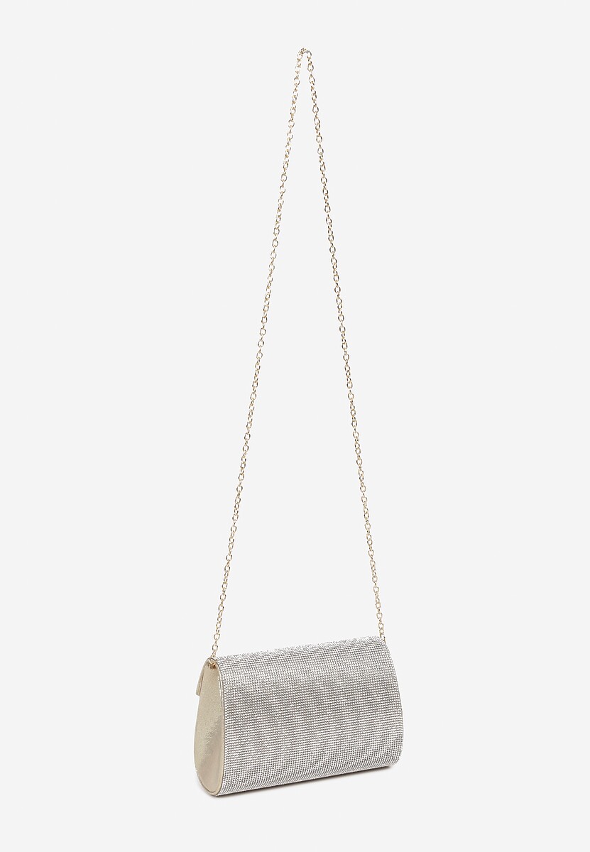 Złota Torebka Kopertówka z Ozdobnymi Cyrkoniami i Metalowym Łańcuszkiem Tiamate