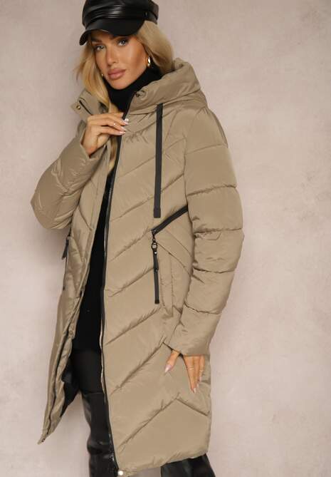Beżowa Długa Kurtka z Pikowanymi Przeszyciami i Kapturem Ozdobiona Suwakami Hedirae