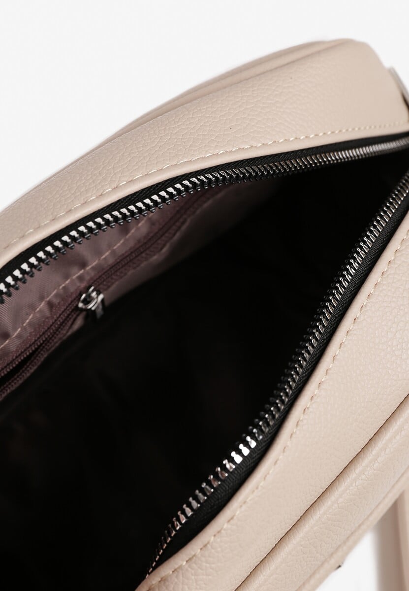 Ciemnobeżowa Torebka na Ramię Ozdobiona Metaliczną Aplikacją Nanithra