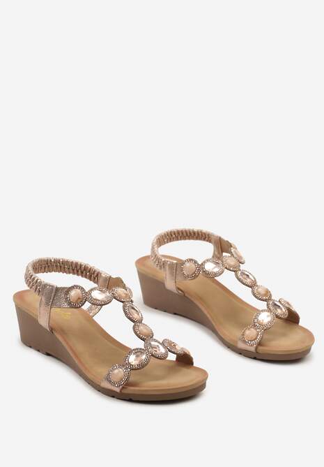 Szampańskie Sandały Ozdobione Cyrkoniami na Niskim Koturnie Piasara