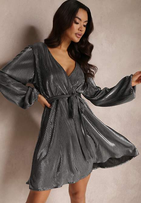 Czarno-Srebrna Błyszcząca Sukienka Kopertowa Jarnei