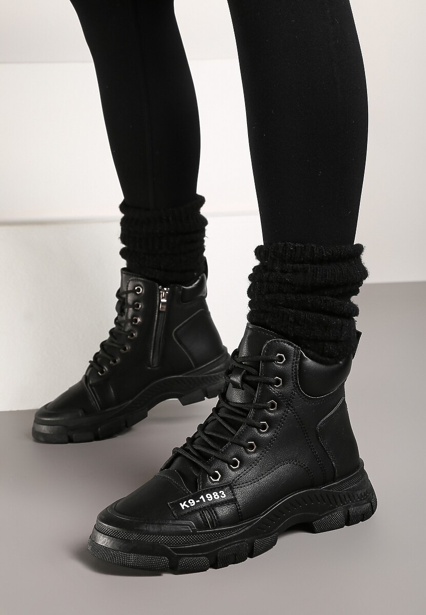 Czarne Wiązane Traperki na Grubej Podeszwie Mibraces