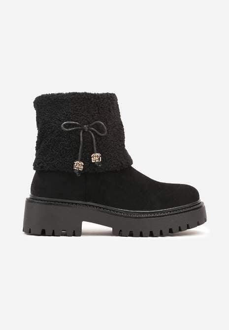 Czarne Futerkowe Botki na Grubej Podeszwie z Cholewką Imitującą Nogawkę z Kokardką Neralima