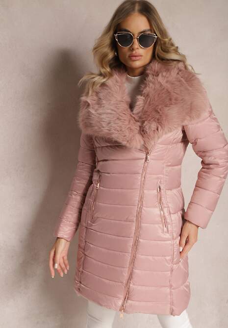 Różowa Długa Kurtka Ozdobiona Futerkiem na Kołnierzu i Pikowaniem Novenna