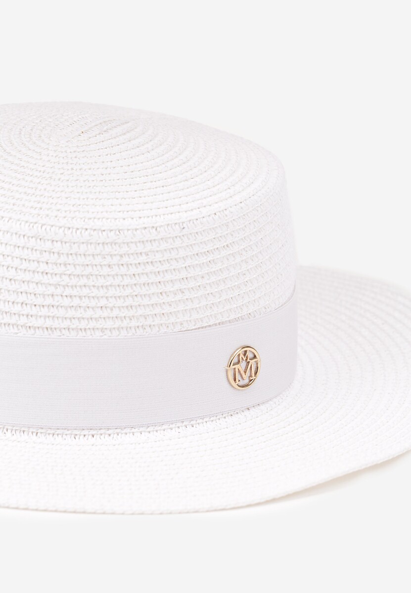 Biały Pleciony Kapelusz Ozdobiony Metaliczną Aplikacją Doliriela