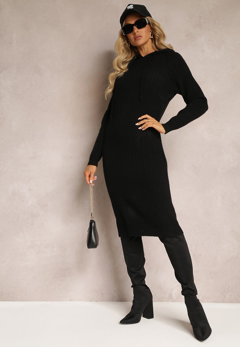 Czarna Wełniana Sukienka w Prążki z Kapturem Opiuda