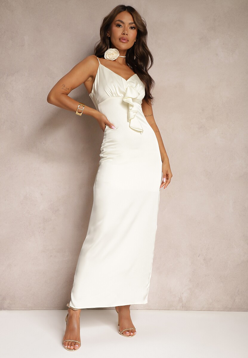 Jasnobeżowa Dopasowana Sukienka na Ramiączkach z Regulacją Ozdobiona Broszką i Falbaną Vimaritha