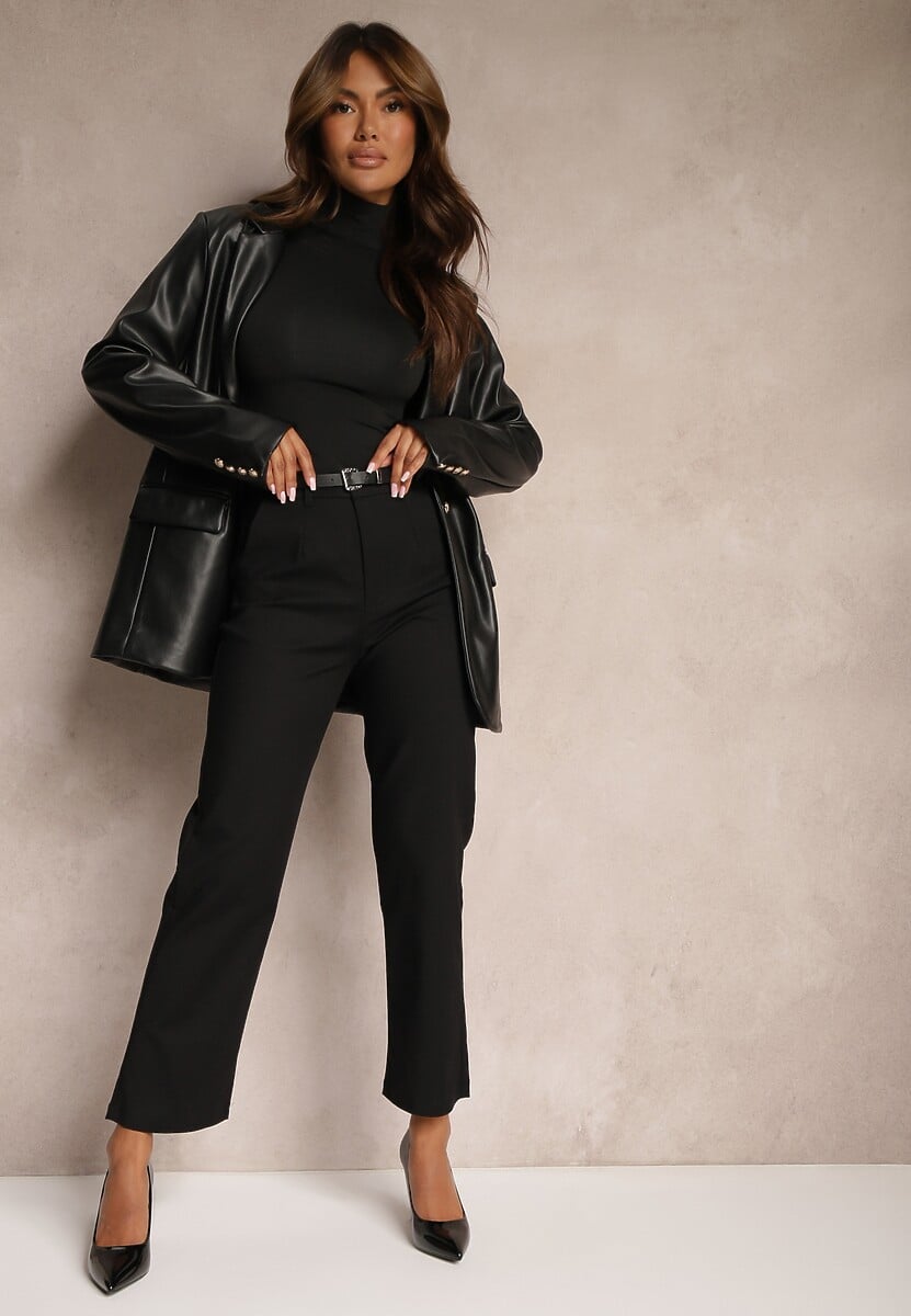 Jasnobeżowe Spodnie z Dodatkiem Bawełny o Klasycznym Kroju z Paskiem Lilatria