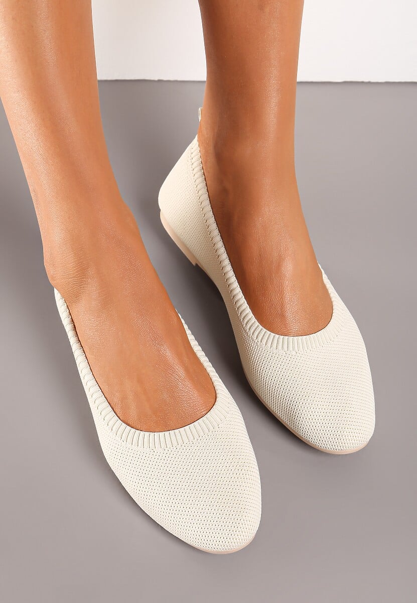 Czarne Balerinki z Okrągłym Noskiem i Materiałową Cholewką Mililena