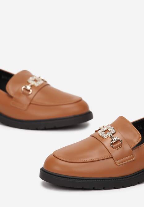 Brązowe Mokasyny Ozdobione Klamerką z Cyrkoniami Sawanpa