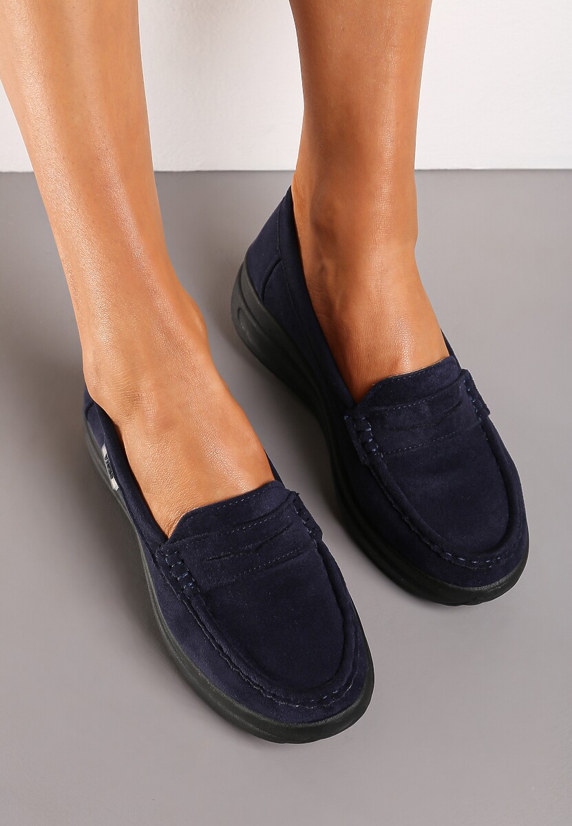 Granatowe Mokasyny z Ekozamszu na Platformie Ozdobione Paseczkiem Adrancia