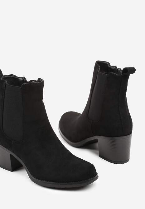 Czarne Botki na Słupku w Stylu Sztybletów Acandrie