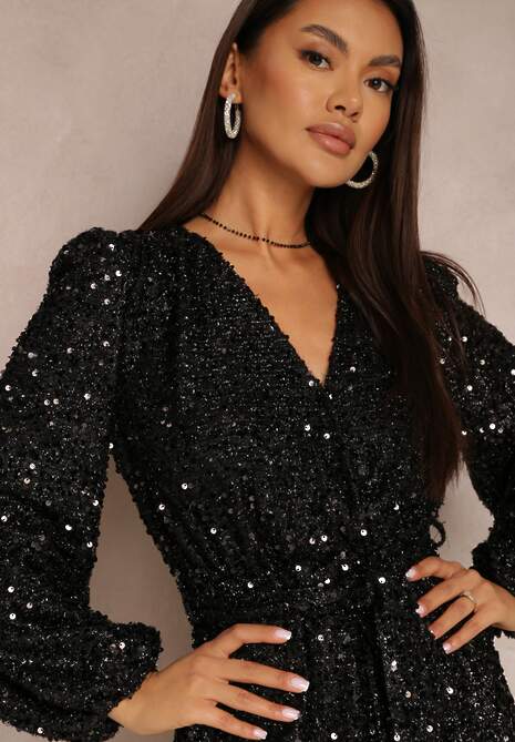 Czarna Sukienka Cekinowa z Kopertowym Dekoltem Voodek