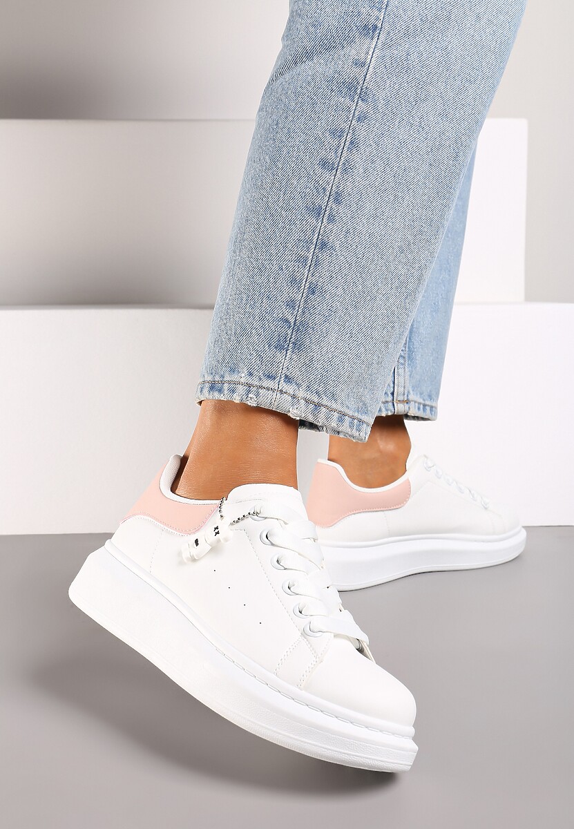 Biało-Różowe Casualowe Sneakersy z Zawieszką Misiem Ulevidia