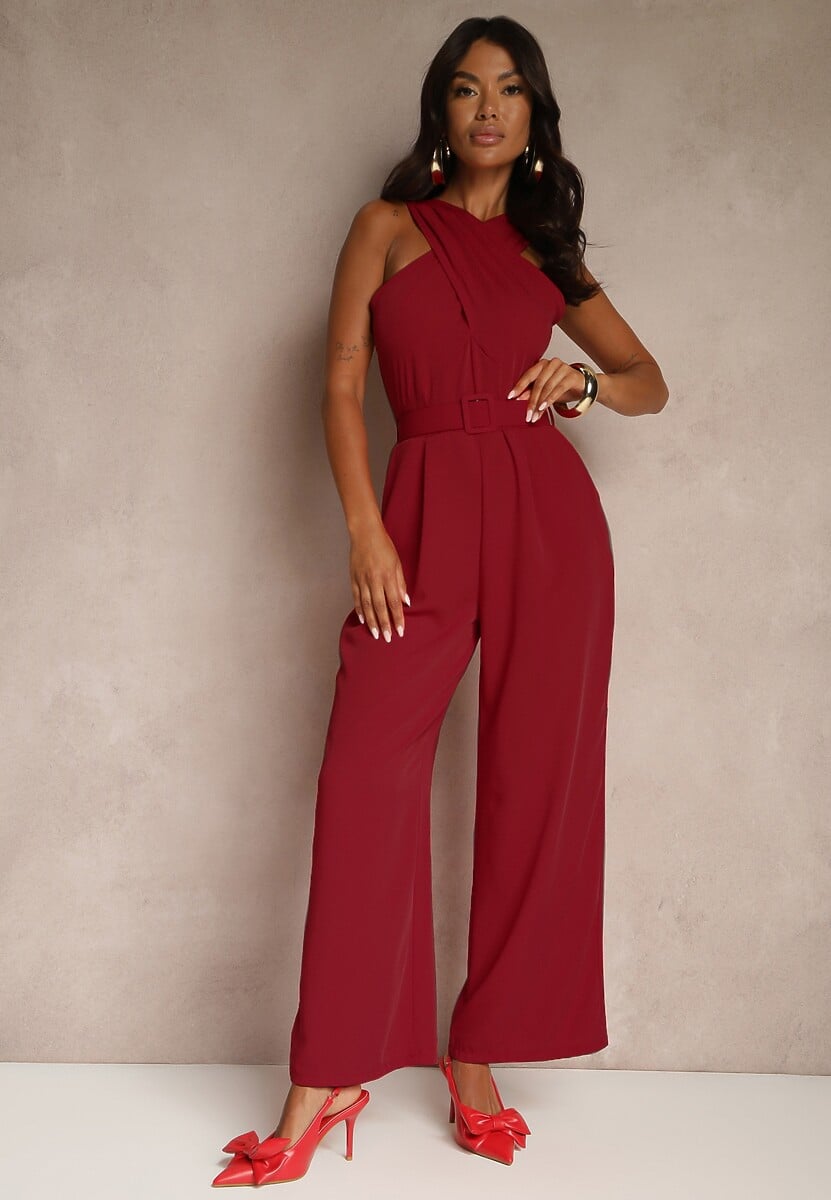 Bordowy Kombinezon z Paskiem z Klamrą i Marszczeniem Dolavelle