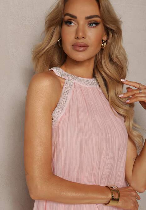 Różowa Koktajlowa Sukienka bez Rękawów z Ozdobnymi Perełkami i Falbankami Hilalia