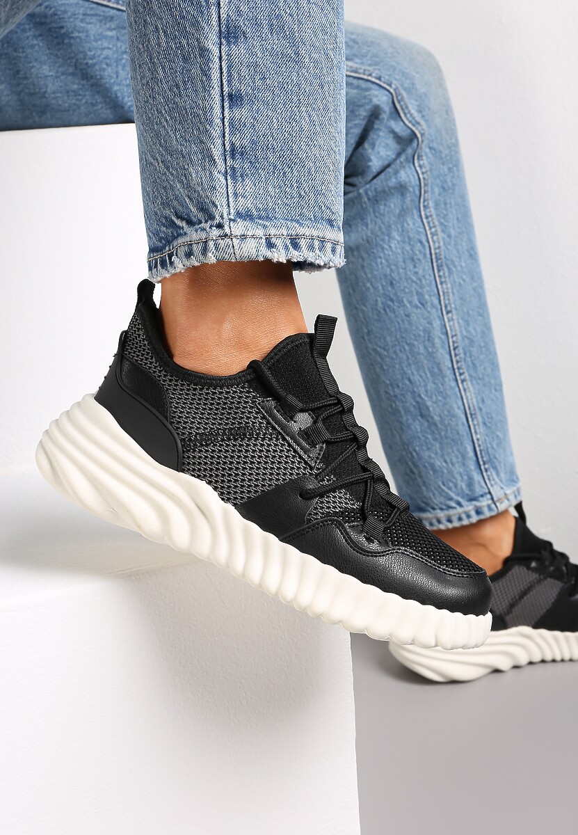 Czarne Sneakersy Sznurowane na Grubej Podeszwie Stephenie