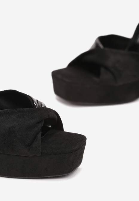 Czarne Sandały na Wysokim Słupku i Platformie z Ozdobnym Paskiem Rupina