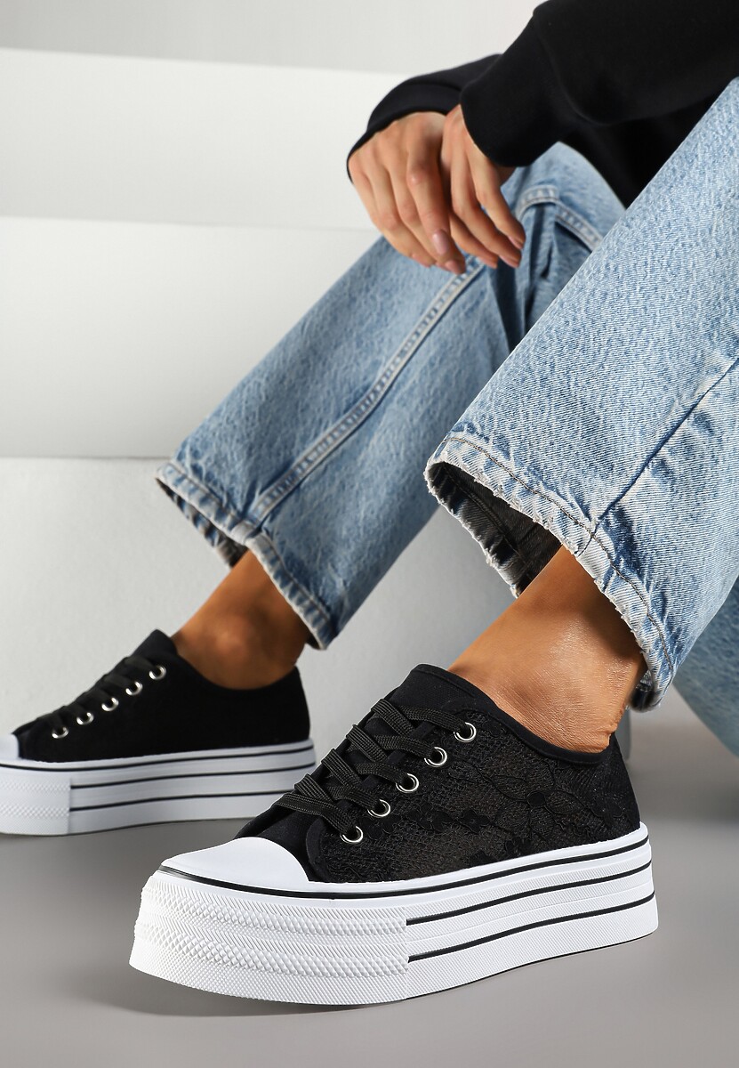 Białe Koronkowe Trampki Vices na Podwójnej Podeszwie Telosira